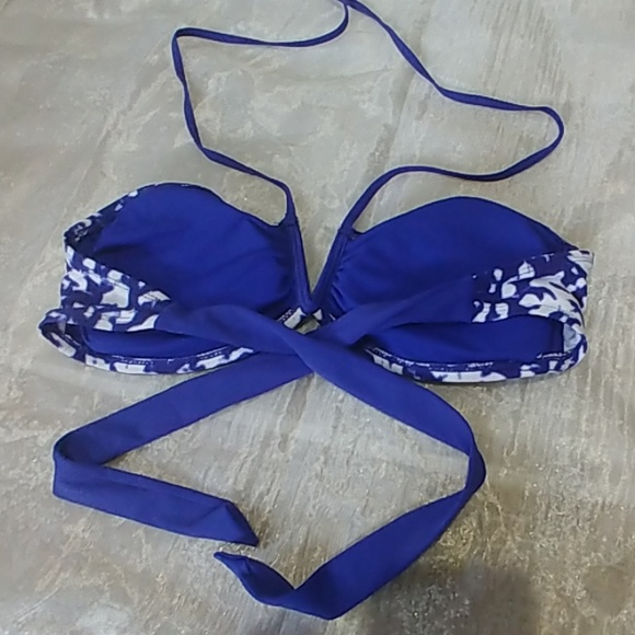 Swimwear - Picture 2 of 2